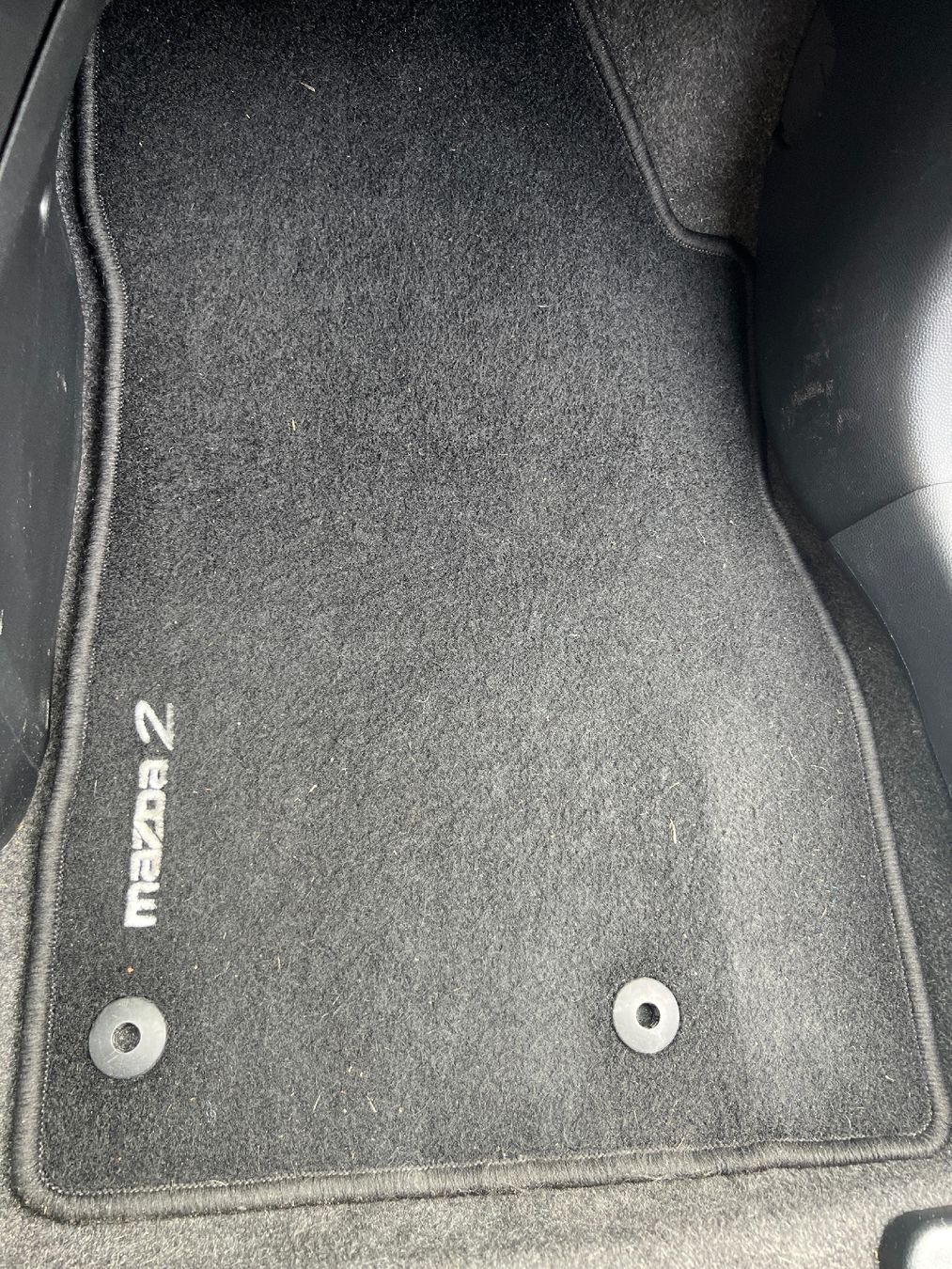 Mazda Autos: Mazda 2 1.3 HP Exclusive – Gebraucht aus Gümligen von Shev 8
