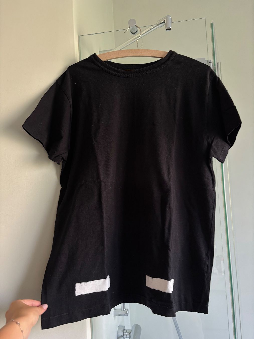 Off-White T-Shirts: OFF-white T-shirt black – Gebraucht aus Zürich von Flo021000 1