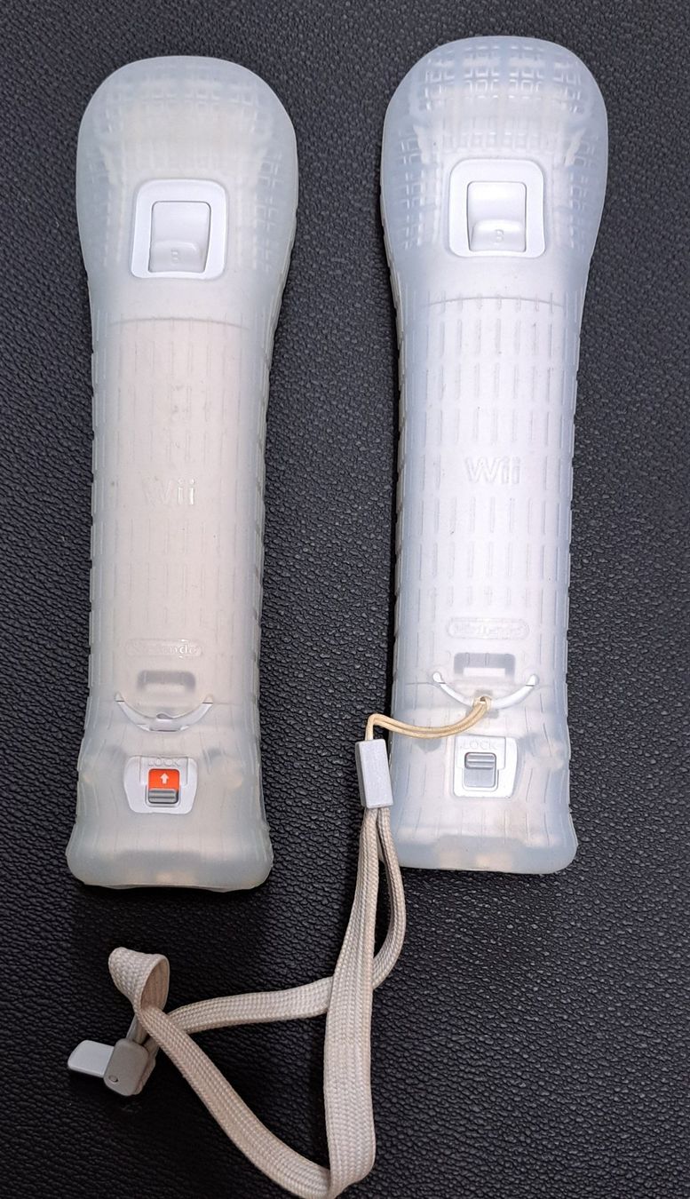 Nintendo Controller: Nintendo Wii Controller,Lenkrad und Motion Adapter – Usato da Biel/Bienne venduto da Sasha4u 1
