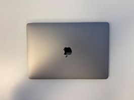 MacBook Air 13″ 2019 Intel i5 | 16 GB RAM | 512 GB SSD