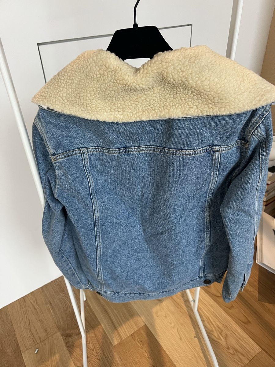 Giacche: Veste en jean Maje T36 doublée mouton – Nuovo (secondo la descrizione) da Lutry venduto da roxypoxy 2