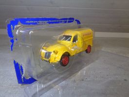 Altaya 1:43 Cirque Pinder Camion LKW Citroën 2CV