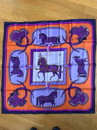 Hermès Carré 90 Grand Apparat Seidentuch NEU