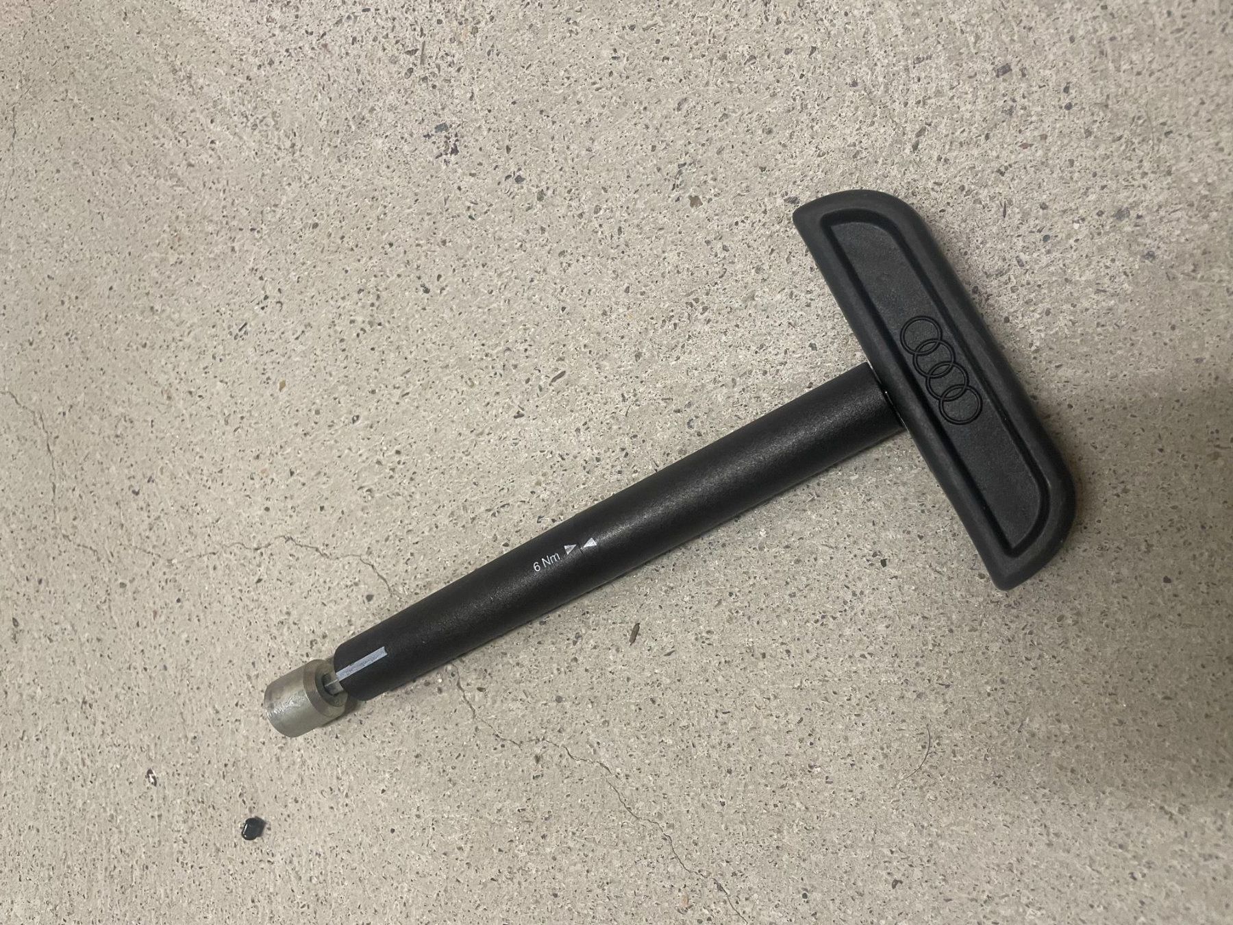 Portapacchi: Original Audi Dachträger Thule Wingbar Evo Q5 SQ5 – Usato da Oberwil BL venduto da max_dw88 5