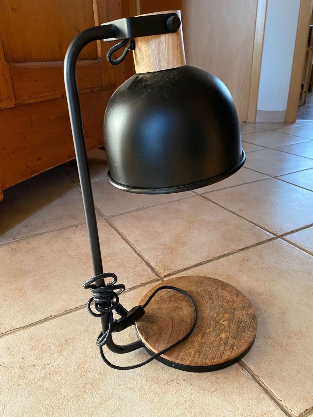 Lampade: Lampe de table – Usato da Blonay venduto da Ollorvi