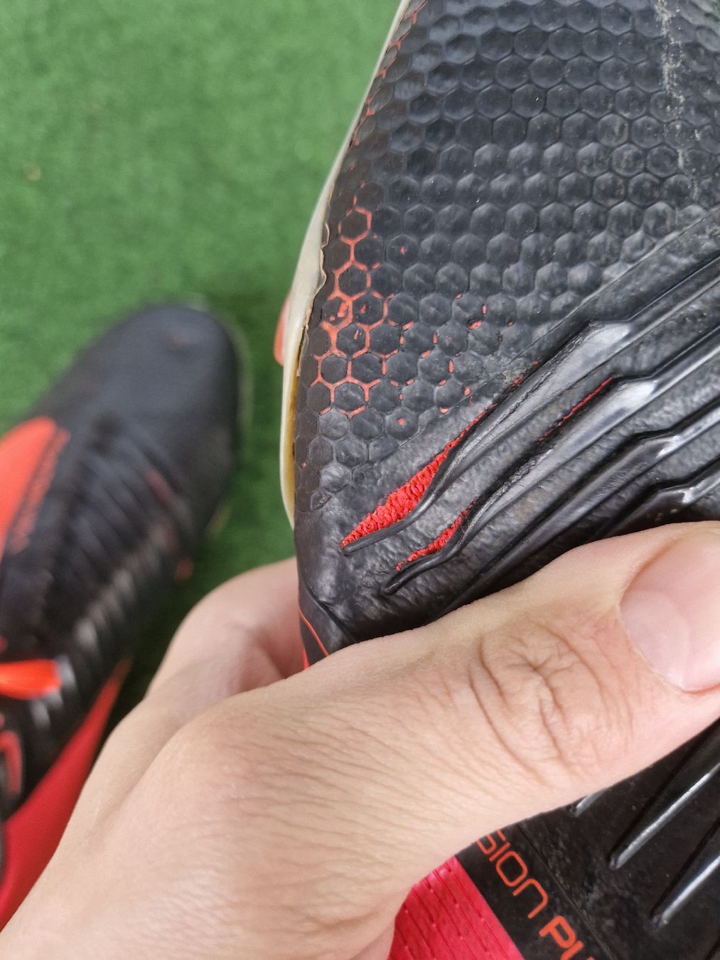 Nike Scarpe da uomo: Nike Phantom ACC Elite FG Gr.44 – Usato da Emmenbrücke venduto da TopGato 4