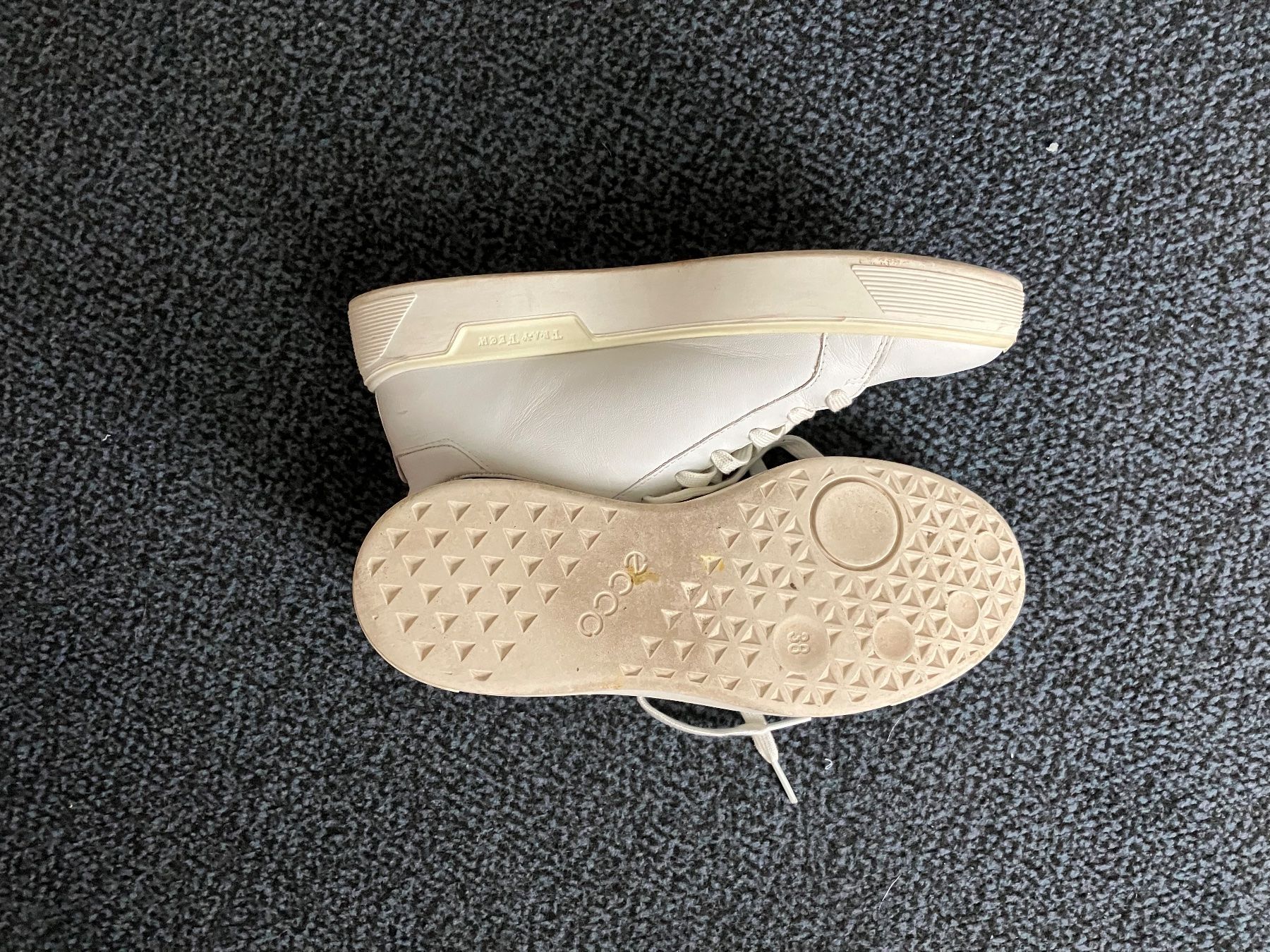 Ecco Scarpe da donna: Ecco Damen weisse Sneakers – Usato da Wettingen venduto da Tigabella 7