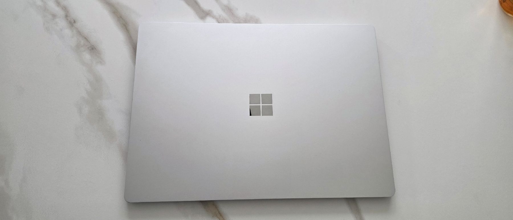 Microsoft Portables: Microsoft Surface Laptop 4, 13.5"  – D'occasion à Brigerbad par Scoobydooo