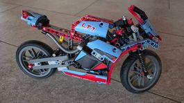 LEGO Technic (Technik) Strassenmotorrad 42036