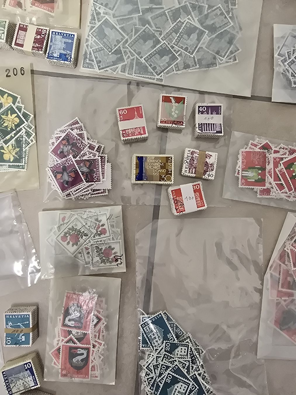 Tutti i francobolli: Briefmarken-Sammlung Schweiz, Top Angebot! – Nuovo (secondo la descrizione) da Uznach venduto da Ardi012 5