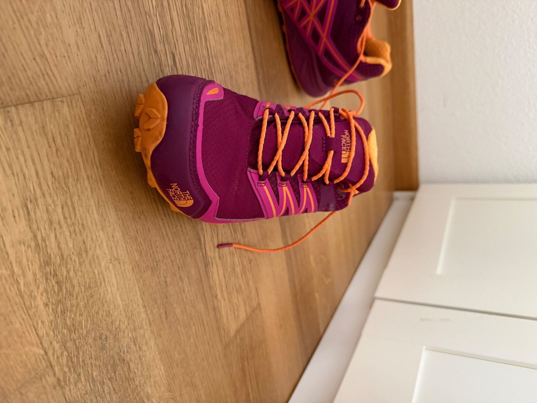 North Face Scarpe da donna: Chaussures de randonnée The North Face taille 40 – Nuovo e nell'imballaggio originale da Allschwil venduto da Uhrmach4057 2