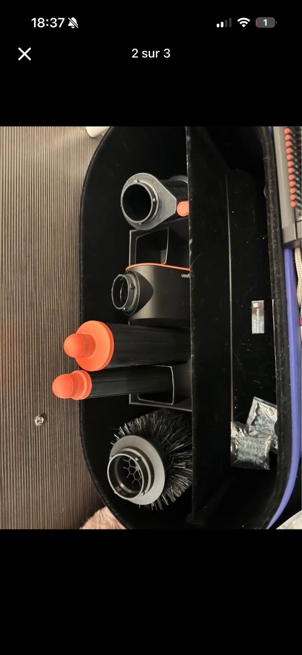Dyson Asciugacapelli: Dyson airwrap avec garantie – Nuovo (secondo la descrizione) da Collombey venduto da Jehona_s 2