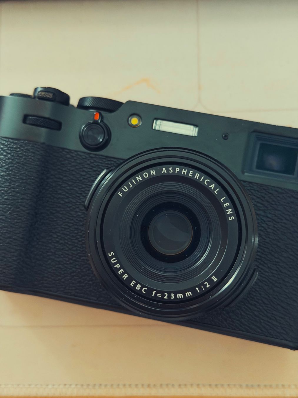 Fujifilm Fotocamera: Fujifilm X100V schwarz – Usato da Ausserberg venduto da molvin95 5