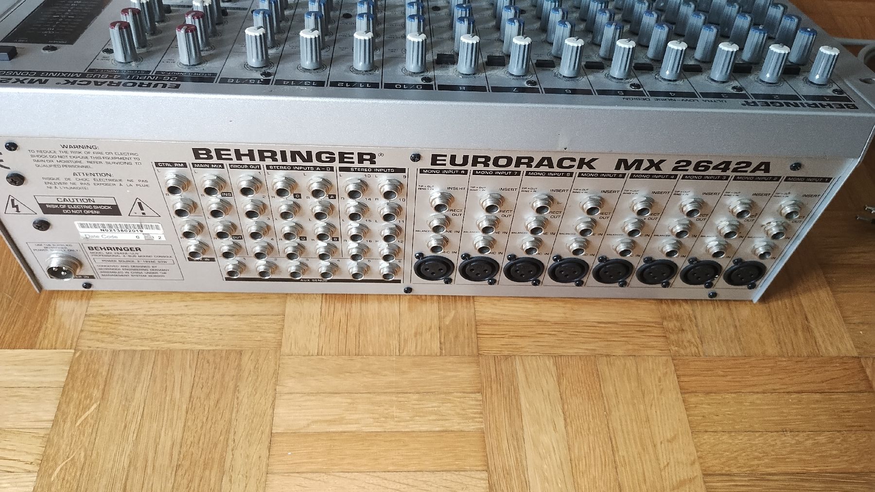 Behringer Console di mixaggio: BEHRINGER Mischpult, Kompressor, Ultramizer, PatchBay – Usato da Nussbaumen AG venduto da off_6rdl 2