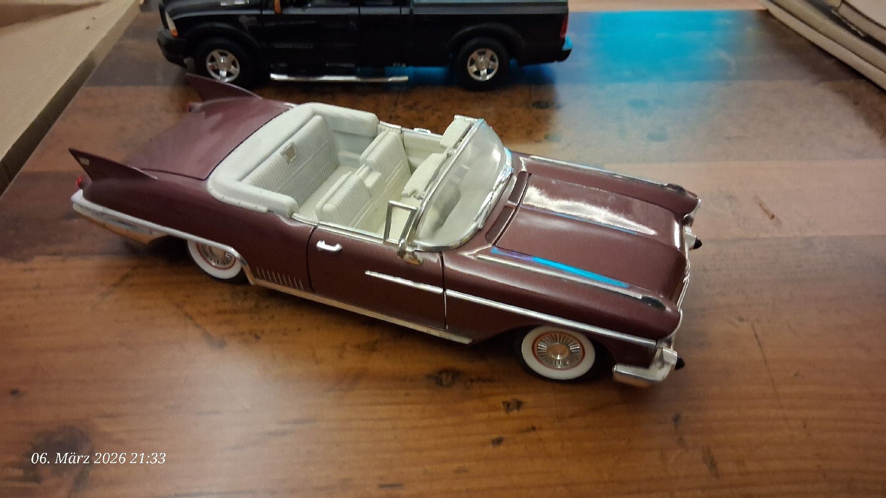 Modellautos: 1:18 Cadillac Eldorado – Gebraucht aus Wolfenschiessen von 2-stroke-garage 1