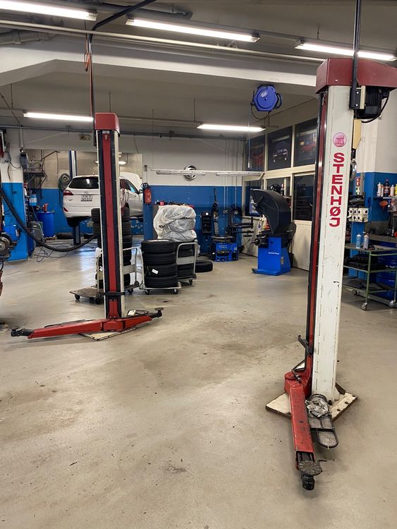 Autolift Hebebühne Stenhoj Maestro 2 Säulen (Gebraucht) in Cordast für