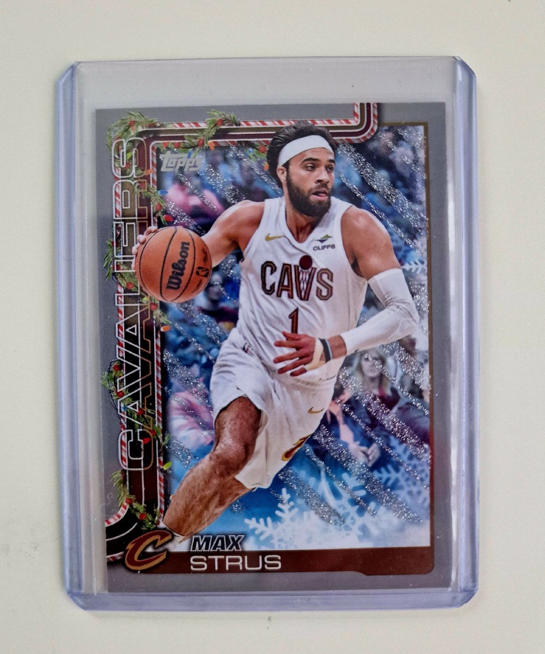 Nba Sammelbilder & Trading cards: Carte Max Strus - Cavaliers, édition spéciale fêtes! – Neu (gemäss Beschreibung) aus Chavornay von nuno1974