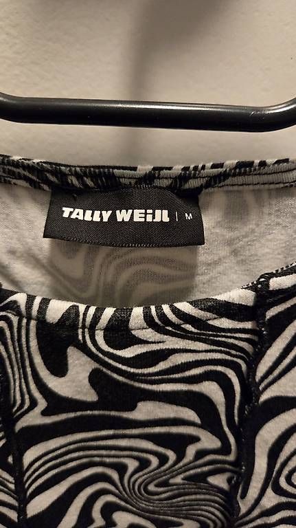 Tally Weijl Tops: Croptop, M/38 – Gebraucht aus Bern von nigq 1