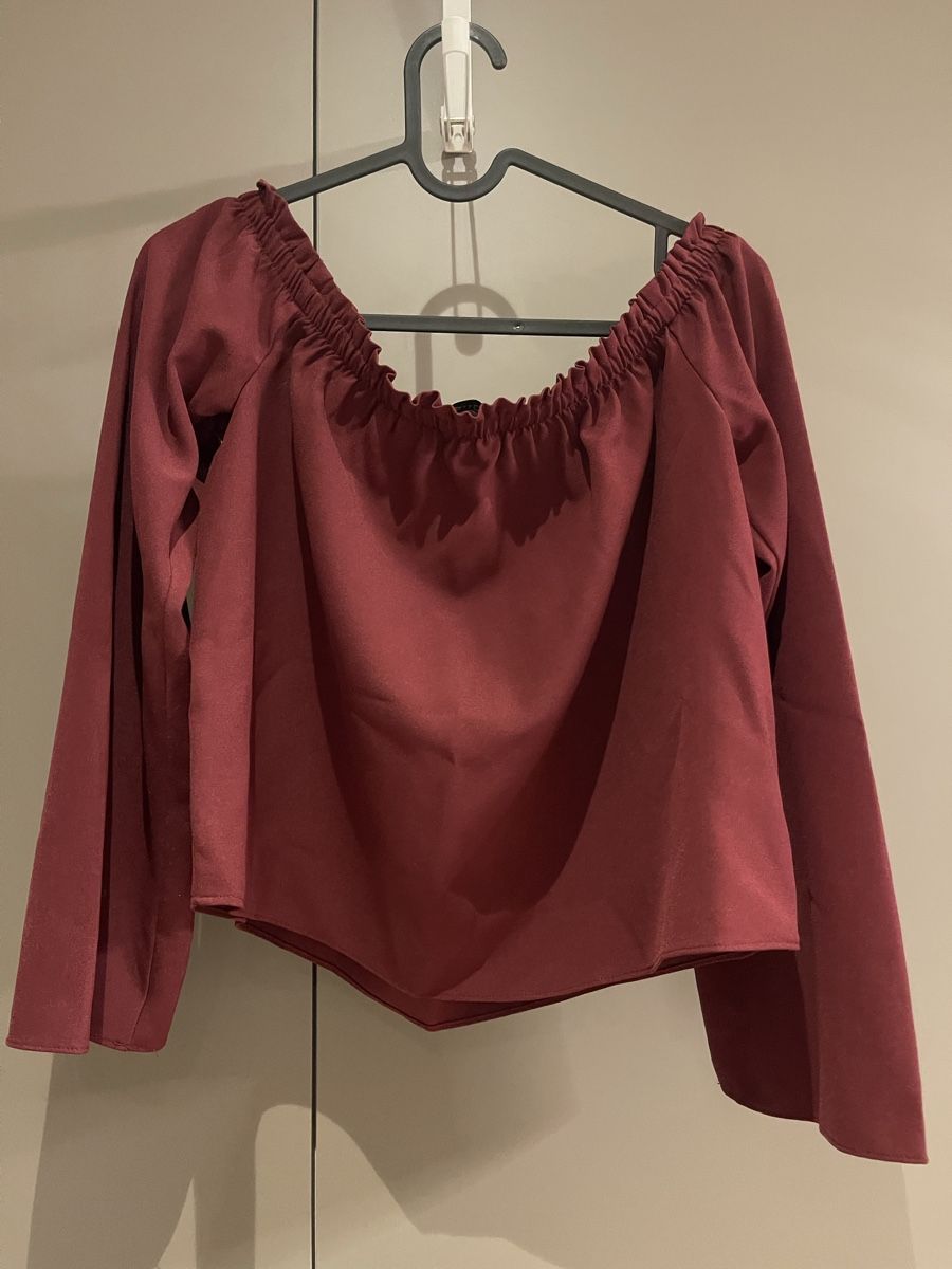 Guess Blusen: GUESS Bluse, Grösse S/36, Weinrot, schulterfrei – Gebraucht aus Rheineck von FGeissler