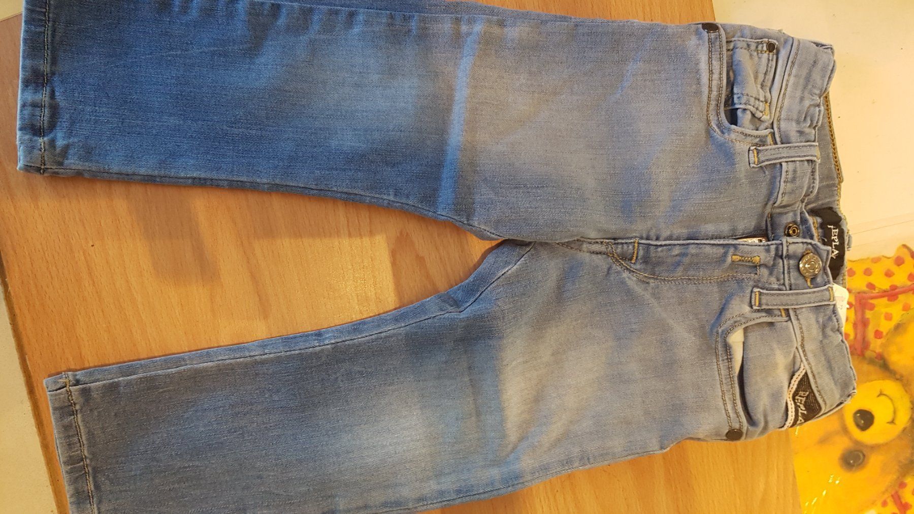 Replay Pantaloni: Replay jeans gr 80 K10 – Usato da Schwarzenburg venduto da flamingo1970 1