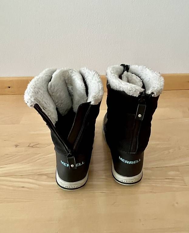 Scarpe per ragazzi: Winterstiefel Merrell Kinder dunkelblau Gr. 32 – Usato da Samedan venduto da sroo 2