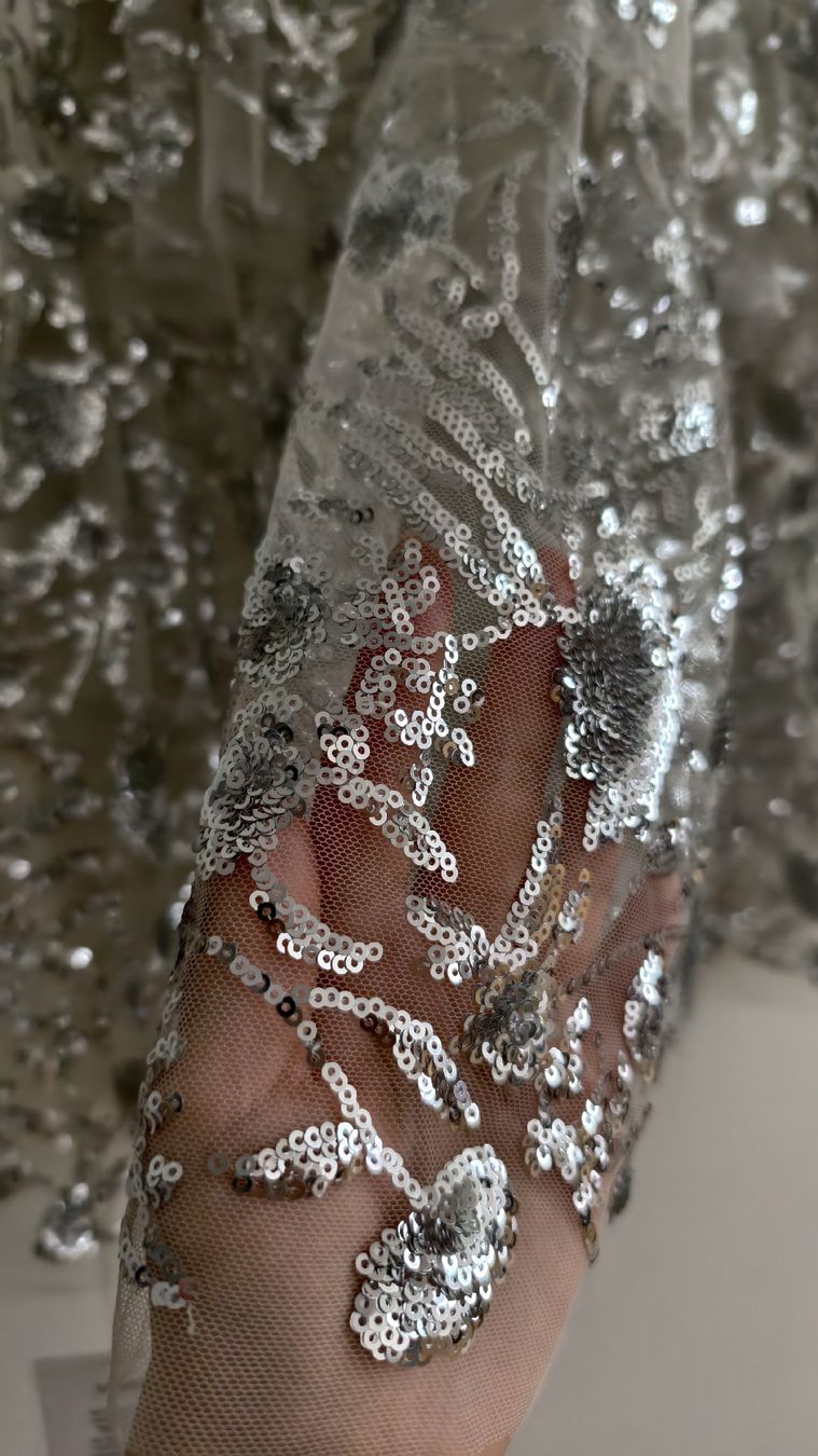 Self-Portrait Vestiti: Self Portrait Sequin Dress,silver champagne, wedding – Nuovo e nell'imballaggio originale da Erlenbach ZH venduto da rem_p5dd 3