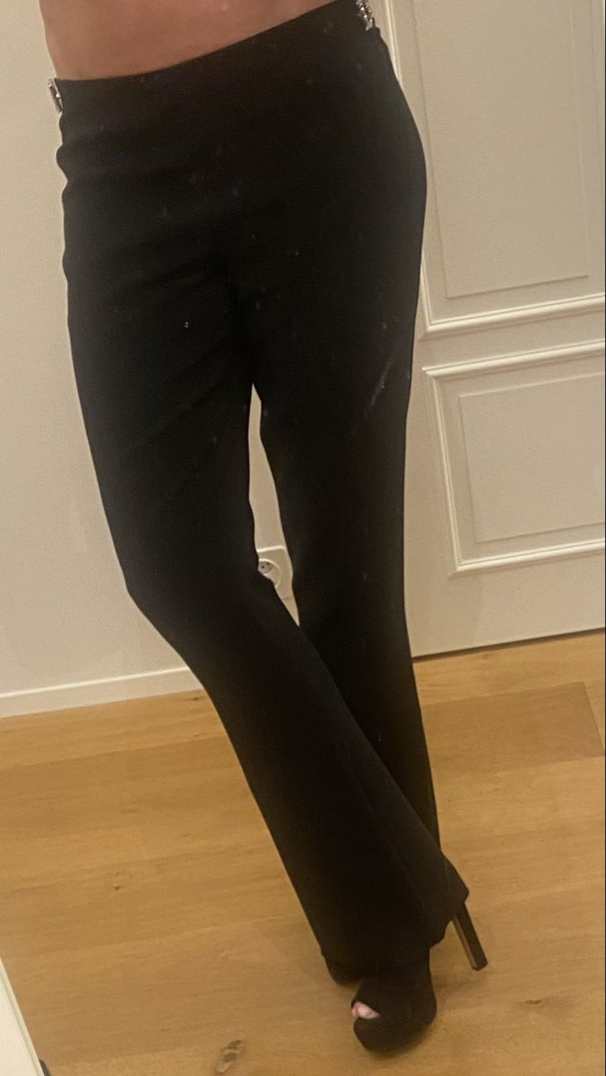 Dsquared2 Pantaloni: DSQUARED2 Hose, Schwarz, Gr. 40, Neuwertig, – Usato da Zürich venduto da joyfulgrace 3