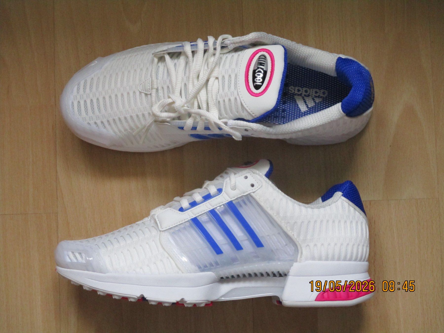 Adidas Scarpe da uomo: ADIDAS SPORTSCHUHE GR. 45 – Nuovo e nell'imballaggio originale da Safenwil venduto da universum78