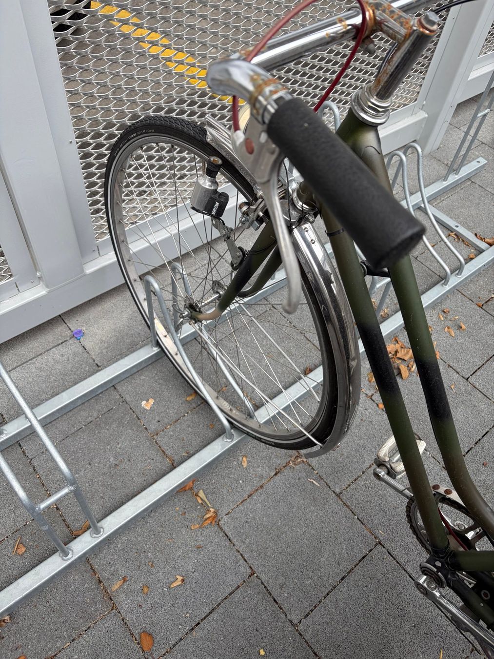 Biciclette: Damenfahrrad – Usato da Lenzburg venduto da Kawahara 3