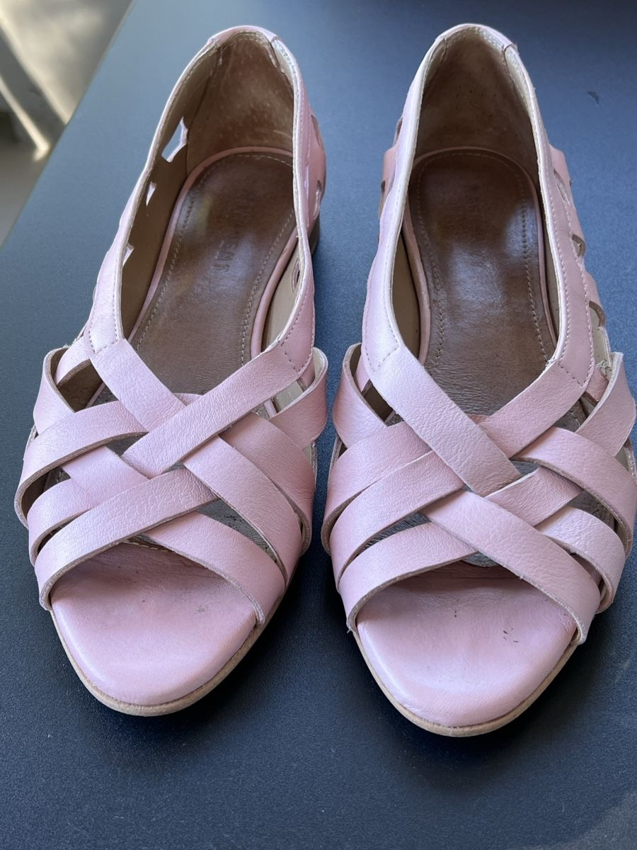 Scarpe da donna: Chaussures cuir rose 40 – Usato da St-Blaise venduto da endora63