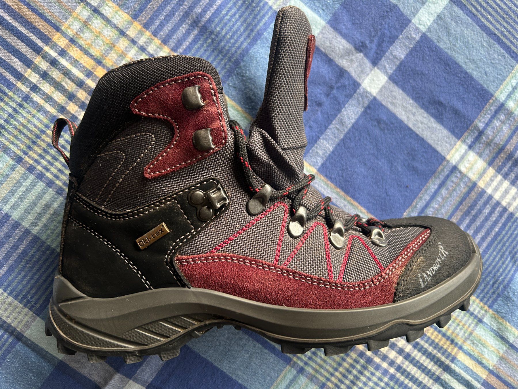 Scarpe da donna: Wanderschuhe NEU. Gr. 38 – Usato da Luzern venduto da sel_kv8m 2