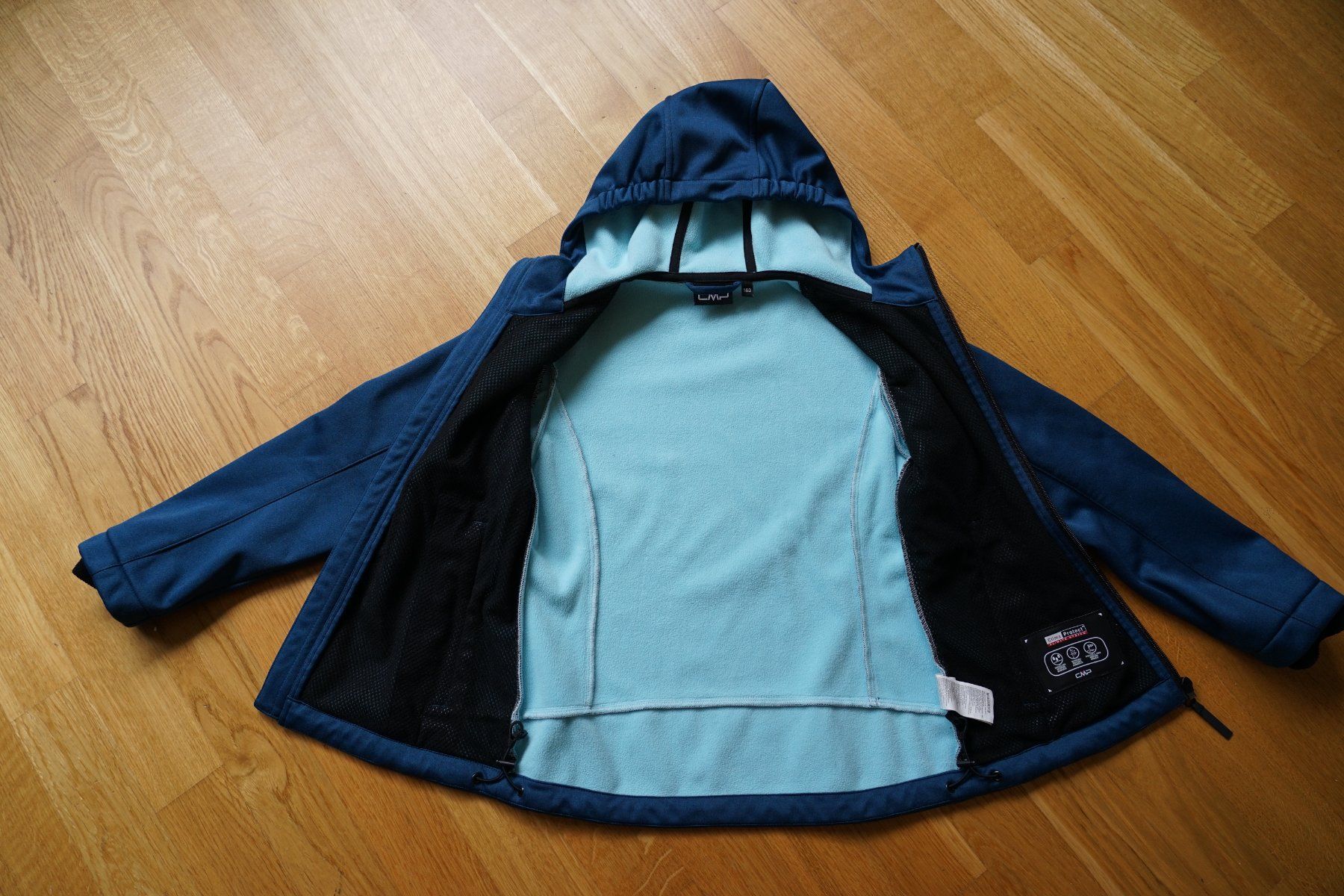 CMP Jacken & Mäntel: CMP Mädchen Softshelljacke 140cm - Wie NEU – Gebraucht aus Baar von snollub 2