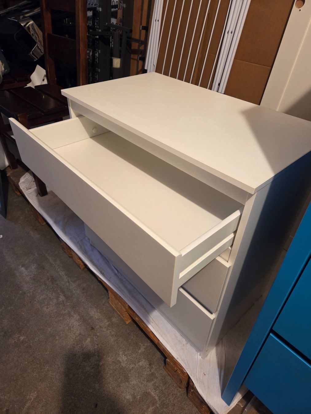 Ikea Cassettiere: Kommode IKEA weiss 4 Schubladen – Usato da Hütten venduto da joy_g8fz 1
