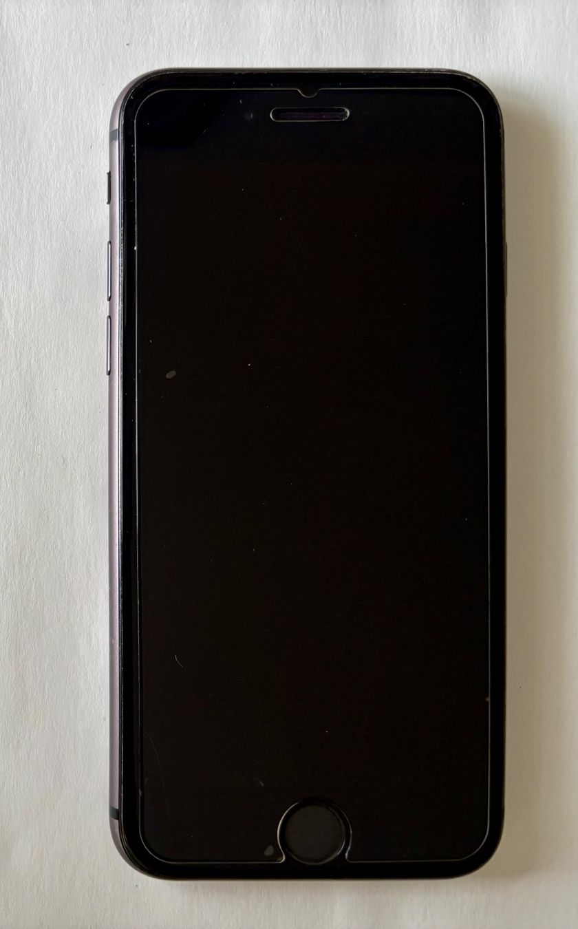 Apple Handys / Smartphones: iPhone 8 – Gebraucht aus Winterthur von heinzlang