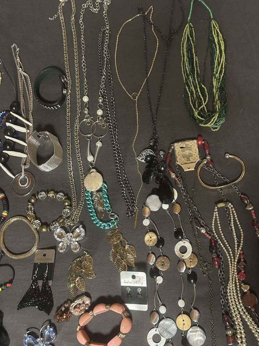 Altri gioielli: Modeschmuck Set Ketten Armbänder Schmuck – Usato da Deitingen venduto da Himhip 3