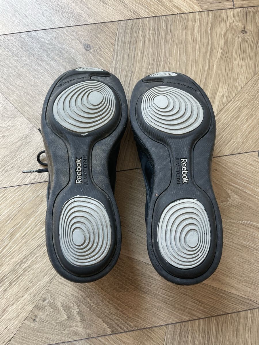 Reebok Scarpe da uomo: Reebok JumpTone EasyTone Black Leather - 43 – Nuovo (secondo la descrizione) da Lausanne venduto da Balthaaaa 3