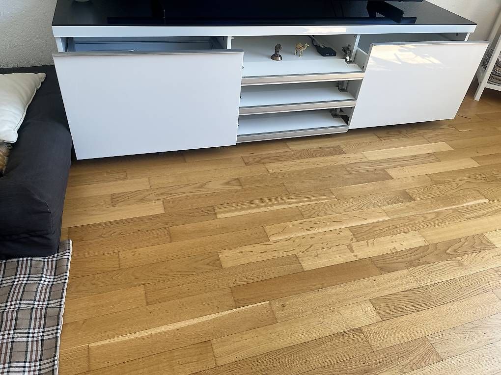 Mobili TV: Tv-Möbel – Usato da Benken SG venduto da ali_f2hn 1