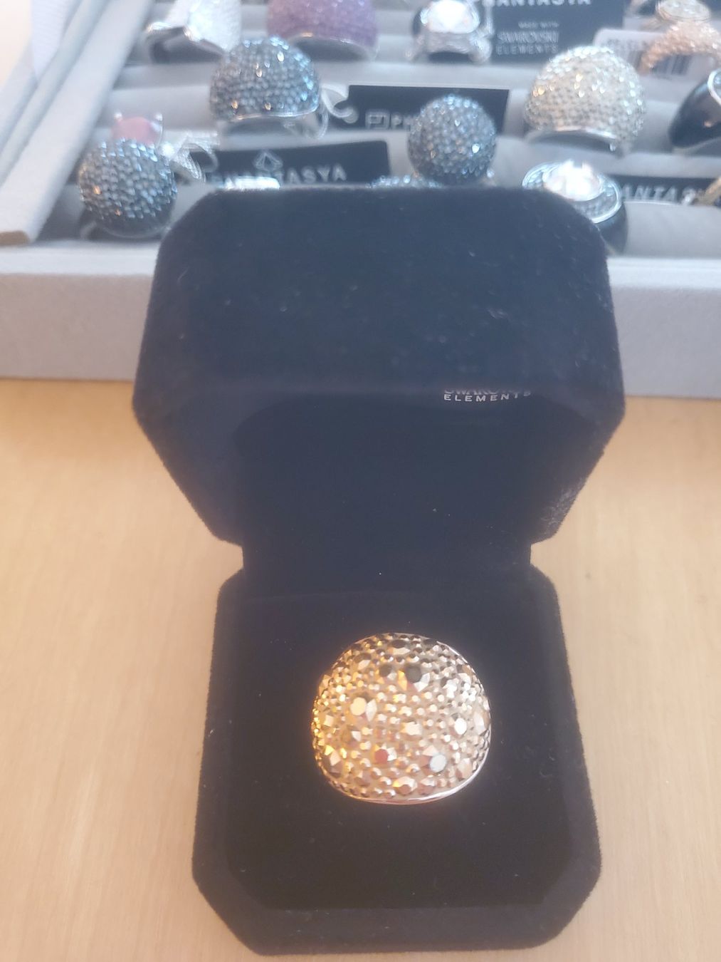 Swarovski Anelli: Swarowski Ring Phantasya Grösse 56 neu – Nuovo (secondo la descrizione) da Balsthal venduto da redcarpet 7