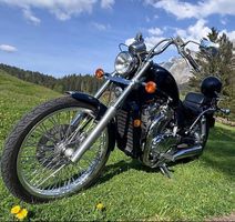 Motorrad  Suzuki Intruder VS800 GLP  