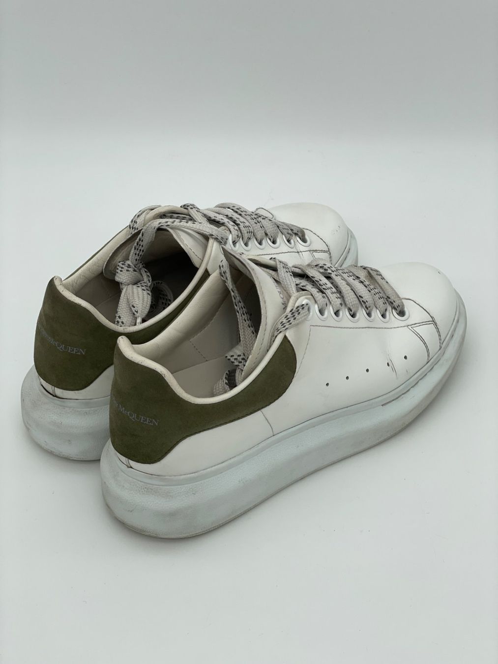 Alexander Mcqueen Scarpe da donna: Alexander McQueen Oversized Platform Sneaker EU 38 Weiß – Usato da Zürich venduto da shoe_shop 3