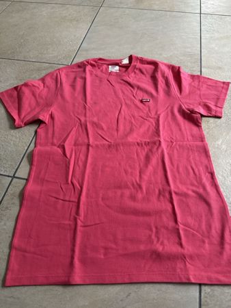 T-Shirt Grösse S Levis