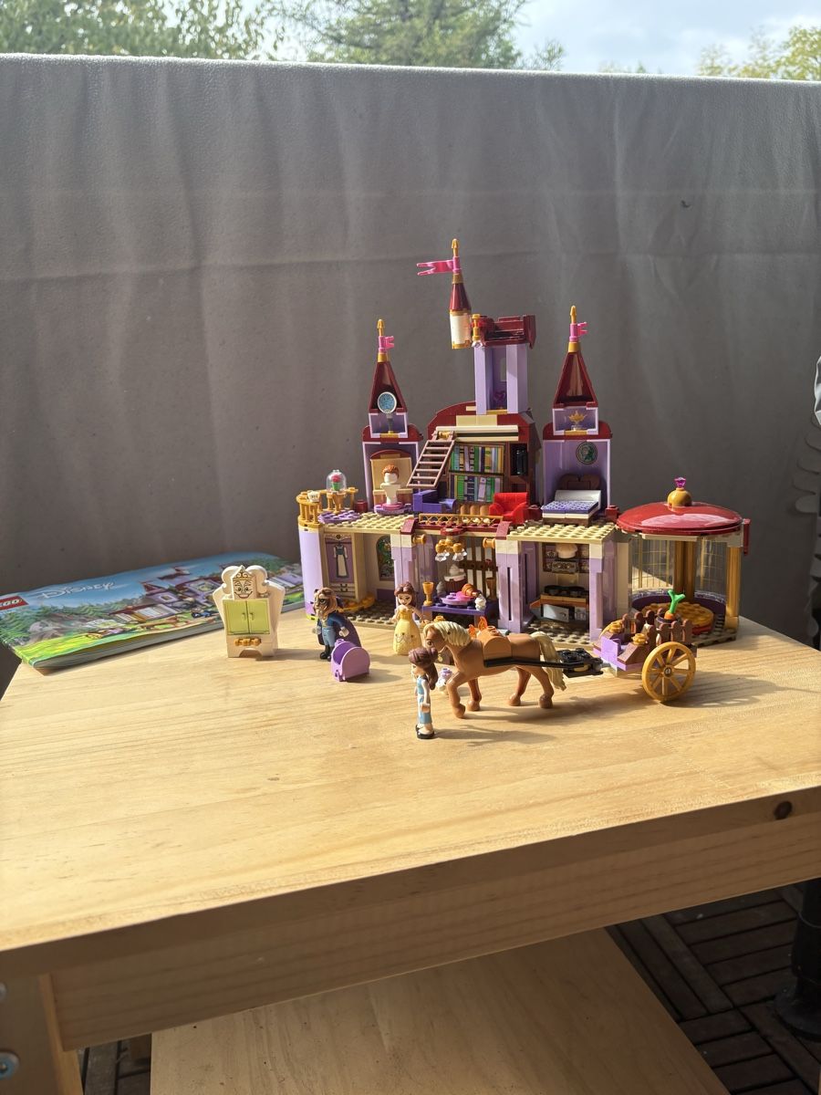 Lego Spielzeuge: LEGO Disney Belles Schloss  – Neu (gemäss Beschreibung) aus Frick von Kazie123 3