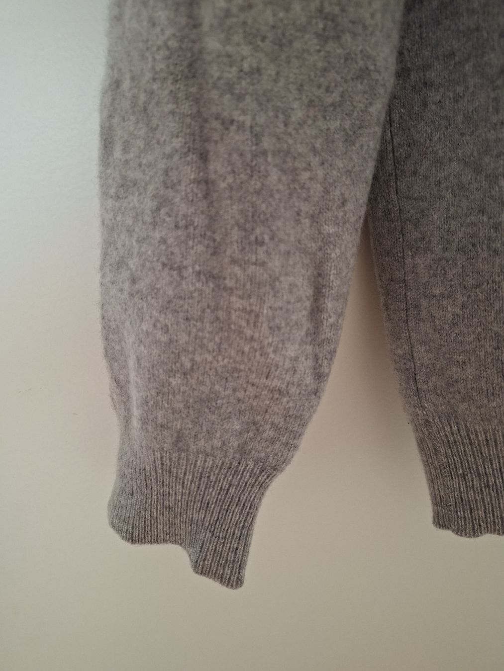 Pulls & Sweat-shirts: 100 % Kaschmir Pulli – D'occasion à Zürich par Nadsh 2