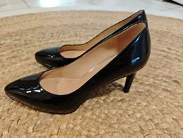 Stuart Weitzman Lack Pumps, schwarz, Grösse 38 2/3 - Top!