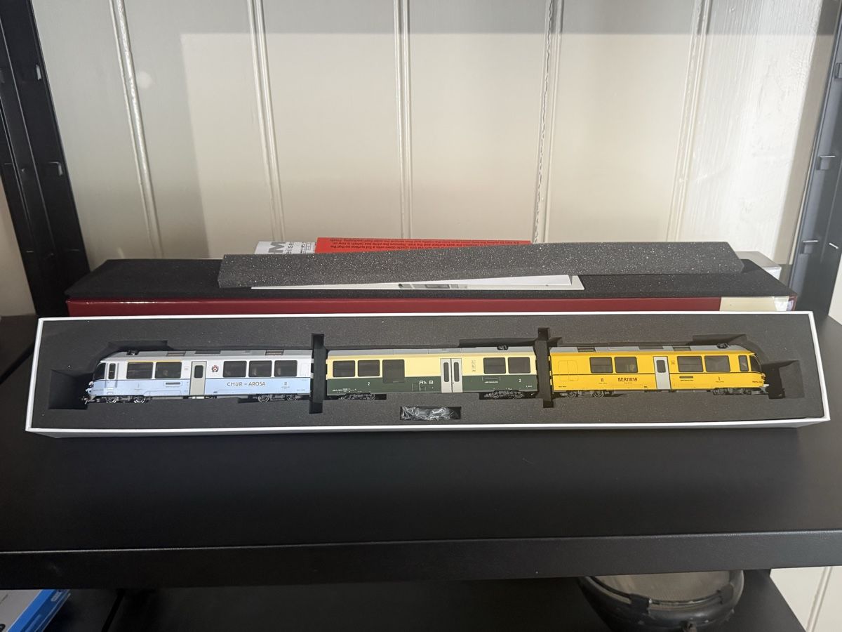 Bemo Modelleisenbahnen: Bemo Ahnenzug RhB – Neu (gemäss Beschreibung) aus Thusis von Jasmin1991995