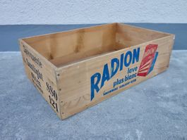 alte Holzkiste Kiste SUNLIGHT OLTEN RADION SEIFENKISTE