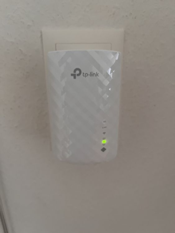 TP Link Router und TP Link Extender 9