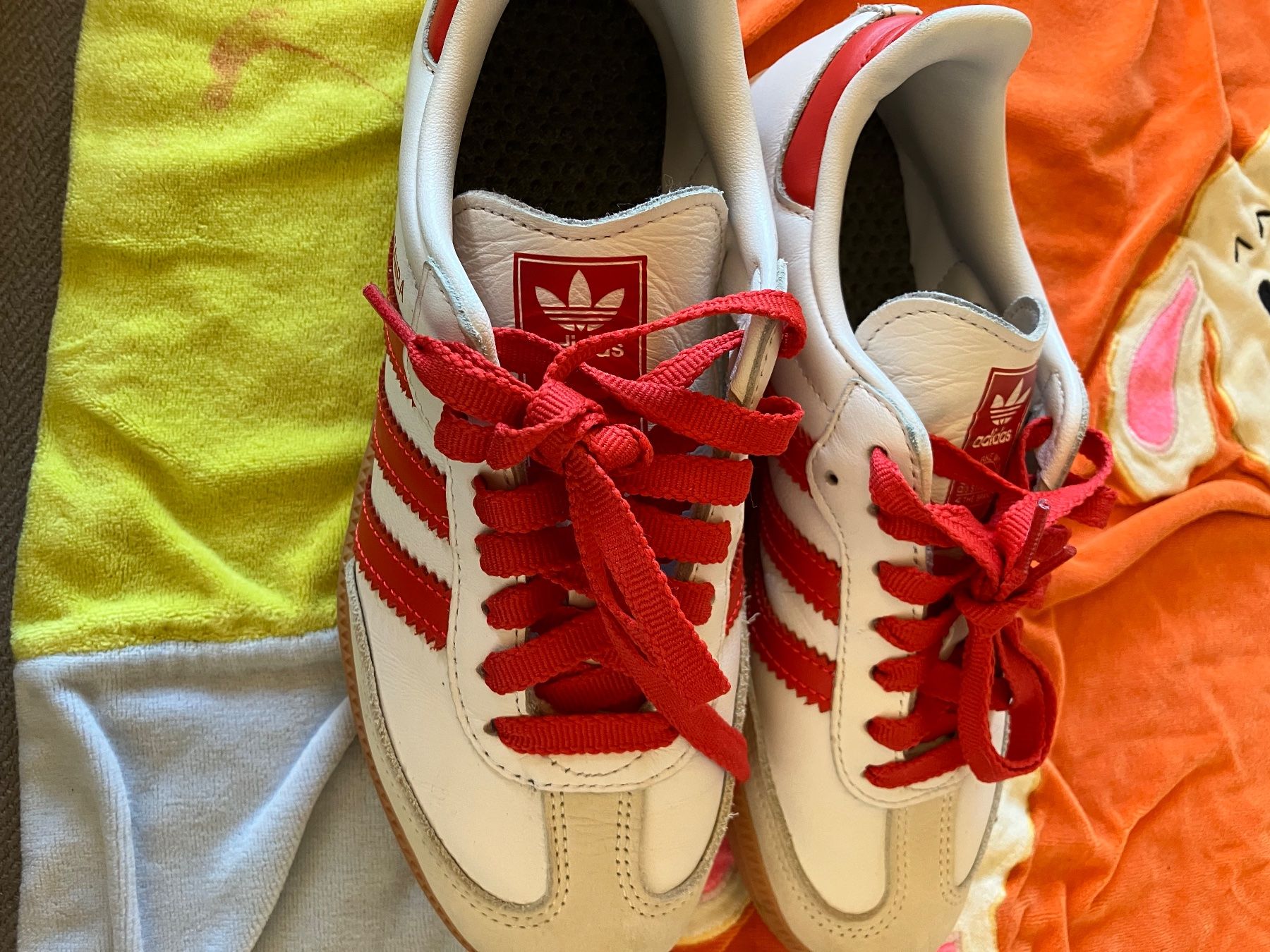 Adidas Chaussures femmes: Adidas Samba – D'occasion à Haute-Nendaz par PINKBERRY 1