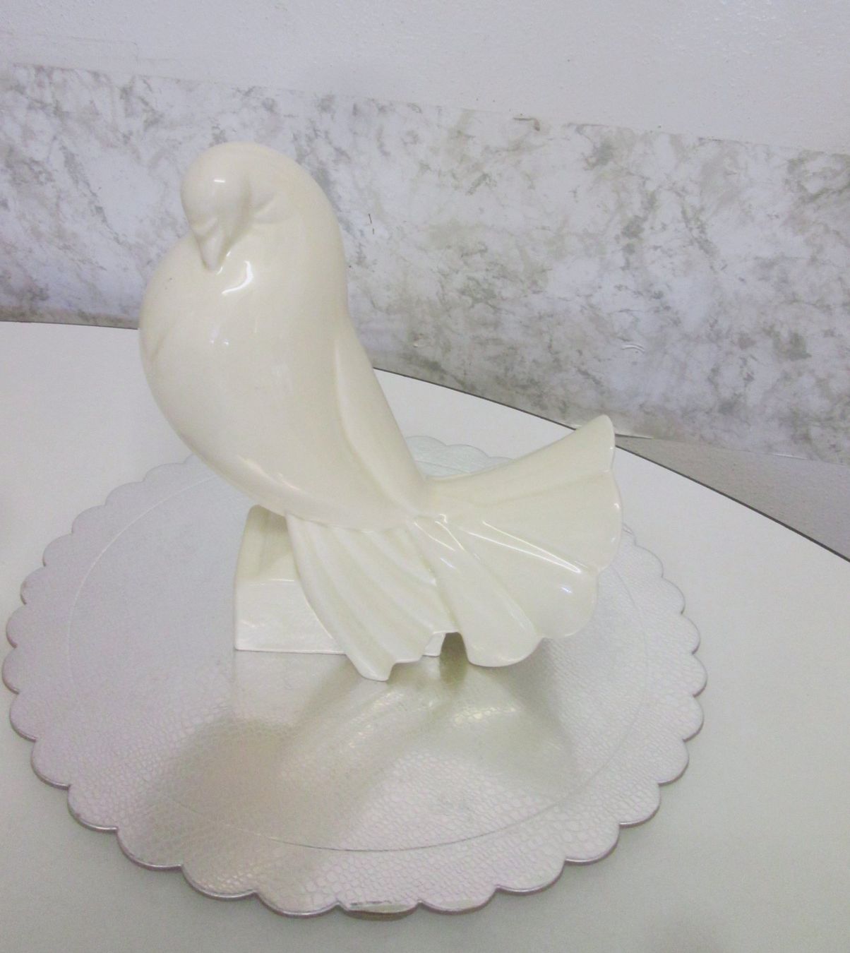 Statuette: Keramiktaube, signiert – Usato da Sementina venduto da babucia