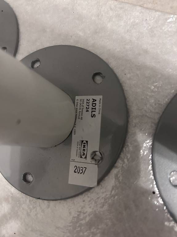 Altri mobili: Gambe tavolo ikea modello Adils – Usato da Cadro venduto da pat_w6lh 1